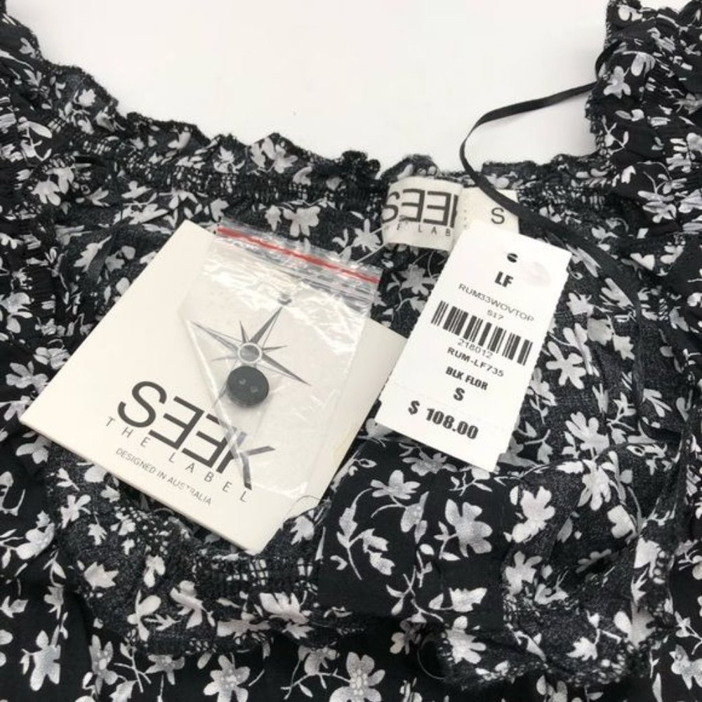 LF/ Seek The Label Cropped Floral Top - Picture 4 of 8